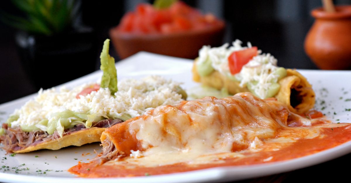 Tex-Mex tacos with cheese and crema